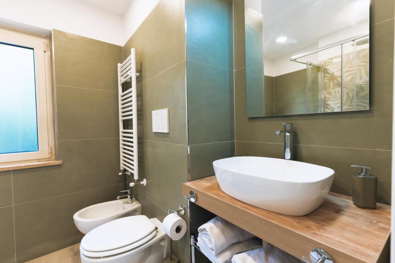 Garden View Sorrento Apartment Luaran gambar